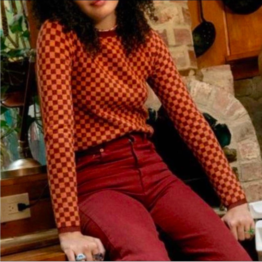 Daydreamer checkered orange and red sweater